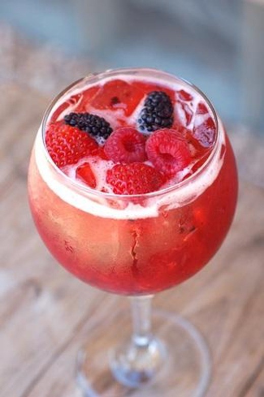 Prosecco_Berry_Punch