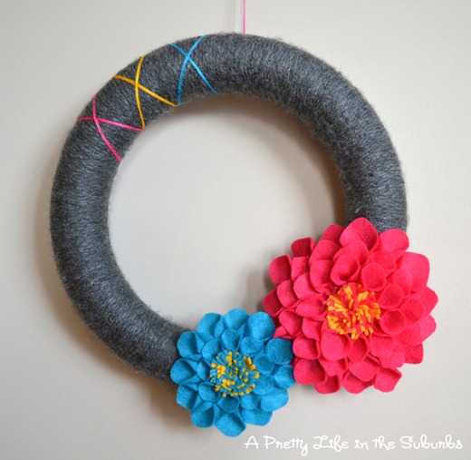 Summer Wreath - DIY Decor - Dahlia