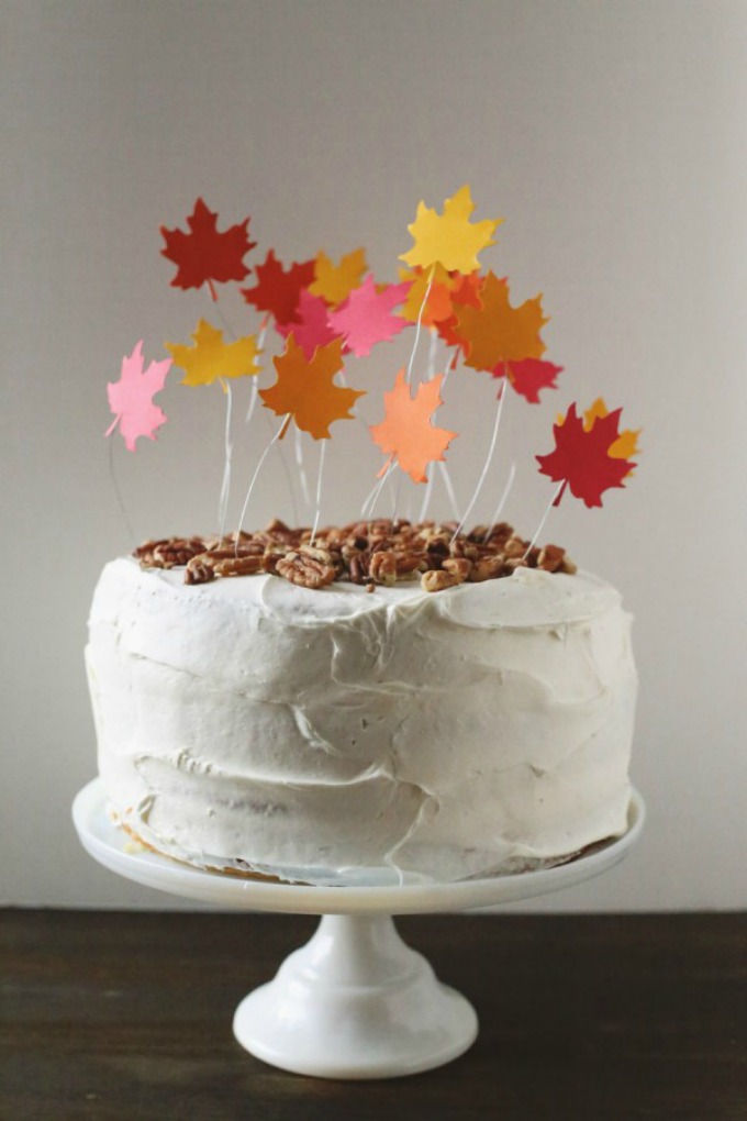 DIY-Falling-Leaves-Cake-Topper-600x900